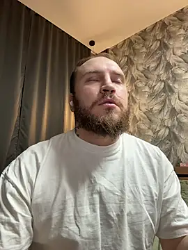 Snapshot of _XxX-XxX_ chatting on 02-11-26, 04:01 XxX-XxX online show from 02-11-26, 04:01