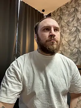 Snapshot of _XxX-XxX_ chatting on 03-10-26, 08:08 XxX-XxX online show from 03-10-26, 08:08