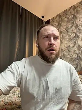 Snapshot of _XxX-XxX_ chatting on 03-28-26, 09:25 XxX-XxX online show from 03-28-26, 09:25