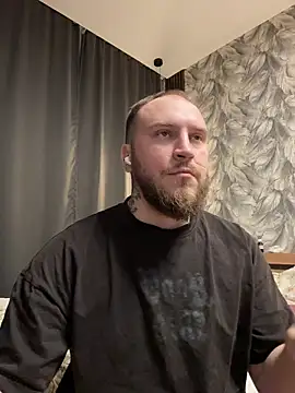 Snapshot of _XxX-XxX_ chatting on 03-30-26, 09:05 XxX-XxX online show from 03-30-26, 09:05