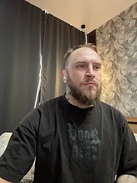 Snapshot of _XxX-XxX_ chatting on 04-10-26, 08:52 XxX-XxX online show from 04-10-26, 08:52