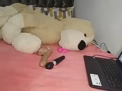 Snapshot of Chandy012 chatting on 02-28-26, 01:23 Chandy012 online show from 02-28-26, 01:23