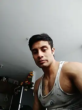 Snapshot of davidcr89 chatting on 11-22-25, 05:34 davidcr89 online show from 11-22-25, 05:34