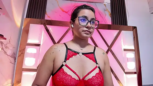 Snapshot of miilaklum chatting on 11-11-25, 06:41 miilaklum online show from 11-11-25, 06:41