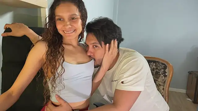 Snapshot of RagnarLothbrokXX chatting on 11-22-25, 09:36 RagnarLothbrokXX online show from 11-22-25, 09:36