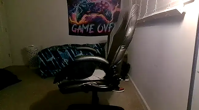 PerroDemonioHot online show from 02-17-25, 05:04