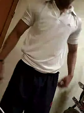 hot hunk boy online show from 01-18-25, 06:53