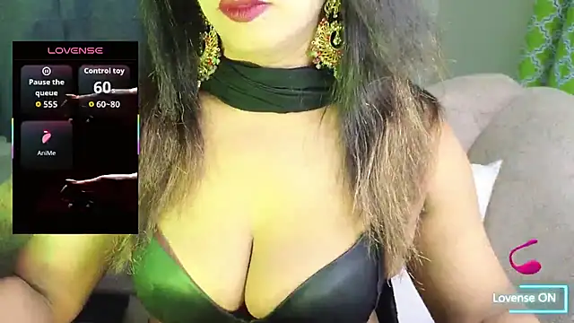 Snapshot of Bengali_Cute_Girl chatting on 09-15-25, 11:32 Bengali Cute Girl online show from 09-15-25, 11:32