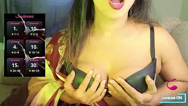 Snapshot of Bengali_Cute_Girl chatting on 10-02-25, 03:02 Bengali Cute Girl online show from 10-02-25, 03:02