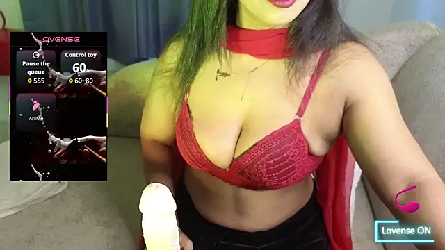 Snapshot of Bengali_Cute_Girl chatting on 11-21-25, 02:43 Bengali Cute Girl online show from 11-21-25, 02:43