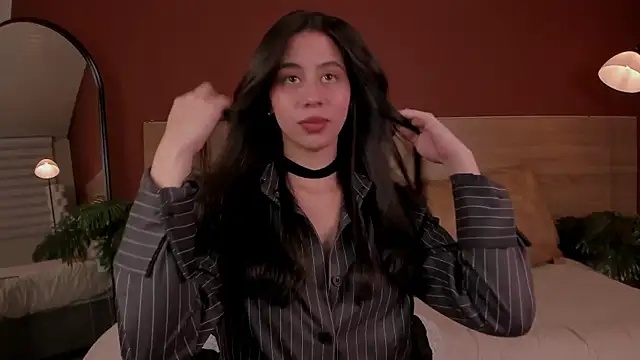 Snapshot of hannah_brady chatting on 11-12-25, 11:14 hannah brady online show from 11-12-25, 11:14