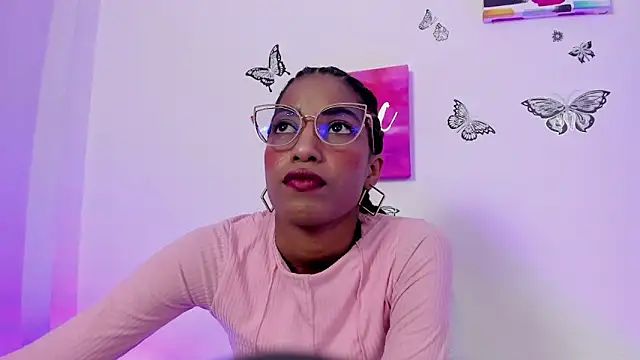 Snapshot of dany_brownie chatting on 01-25-25, 03:51 dany brownie online show from 01-25-25, 03:51