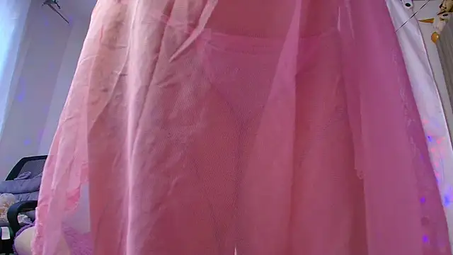 MiaFlamesxxx online show from 09-27-25, 07:30