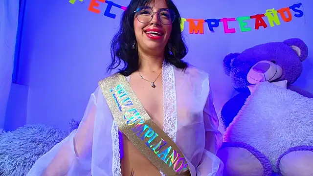 MiaFlamesxxx online show from 11-24-25, 04:12