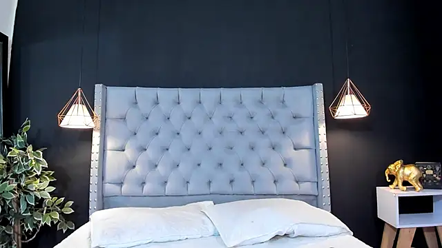 AlexaMora  online show from 03-14-25, 11:01