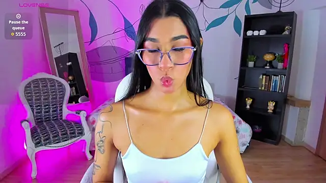 Snapshot of Dana_Paula chatting on 03-04-26, 11:38 Dana Paula online show from 03-04-26, 11:38