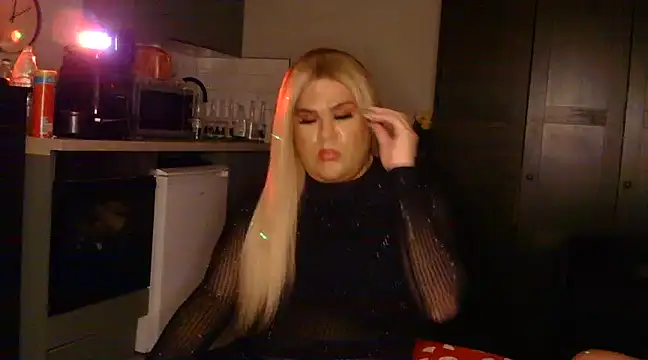 Snapshot of _Talitakim chatting on 02-07-25, 12:20 Talitakim online show from 02-07-25, 12:20