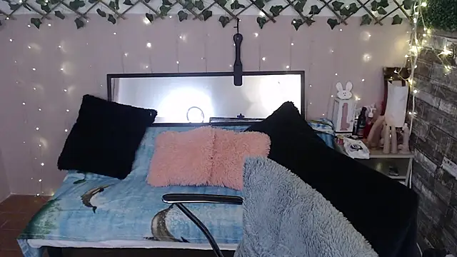 cute bunny95 online show from 03-20-25, 05:58