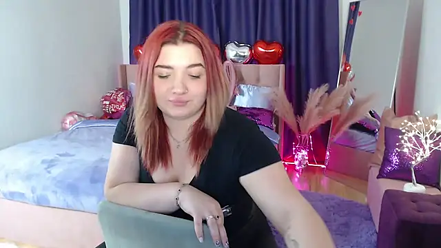 Snapshot of StasyNickols chatting on 02-19-25, 11:25 StasyNickols online show from 02-19-25, 11:25