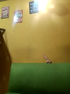 ilonna2025 online show from 02-02-25, 09:13