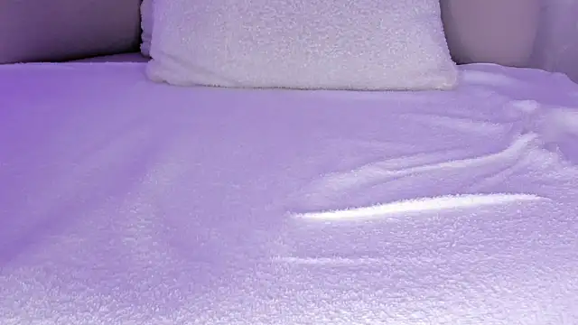 cutte hanna18 online show from 04-16-26, 09:39