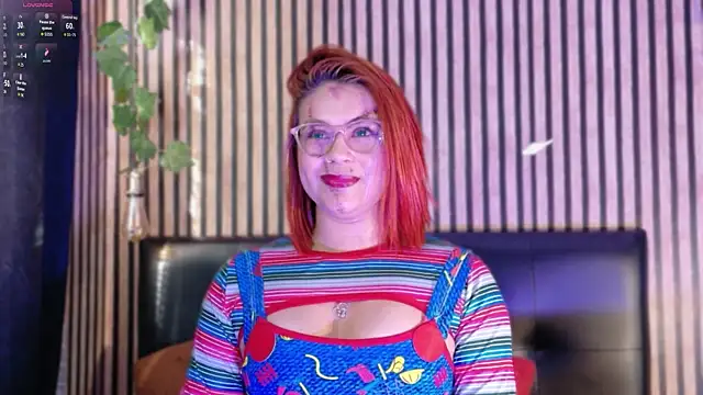 Snapshot of Sophie_new25 chatting on 10-22-25, 12:49 Sophie new25 online show from 10-22-25, 12:49