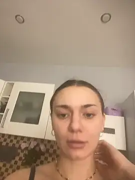 Snapshot of MizukiMiko chatting on 11-05-25, 03:01 MizukiMiko online show from 11-05-25, 03:01