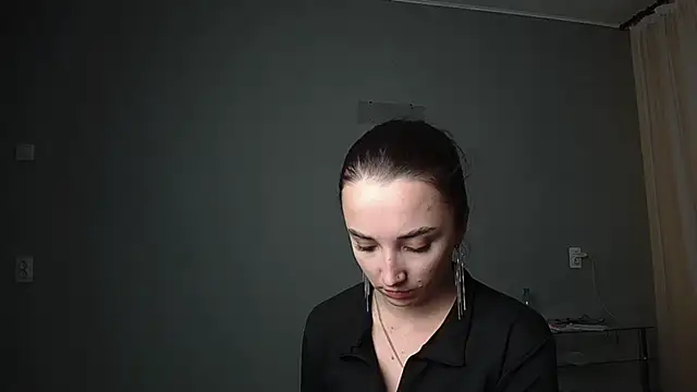 Eva Gloryy online show from 03-22-25, 05:20