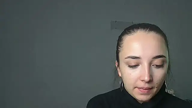 Eva Gloryy online show from 09-26-25, 09:57
