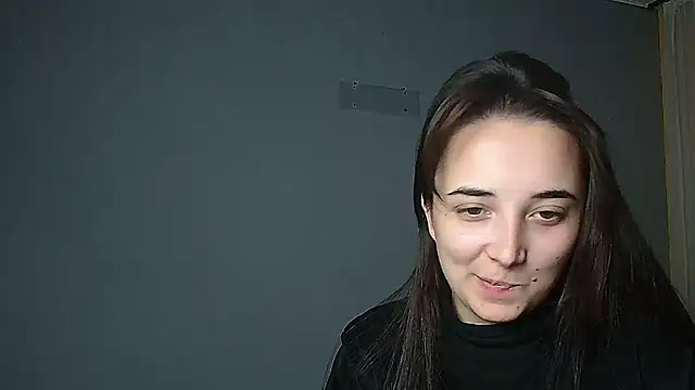 Eva Gloryy online show from 10-03-25, 02:47