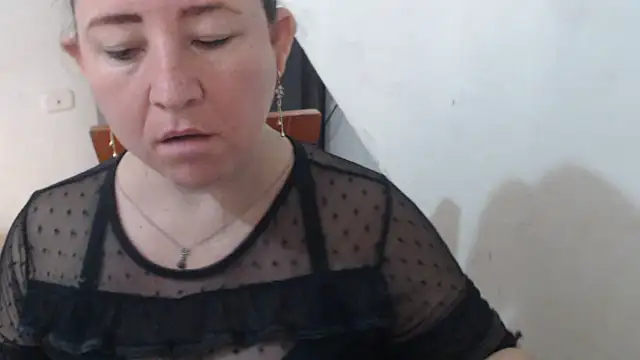 Yohis Kiut25 online show from 09-19-25, 09:26