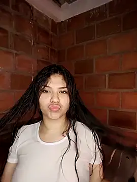 Snapshot of enid_greins chatting on 10-21-25, 02:18 enid greins online show from 10-21-25, 02:18