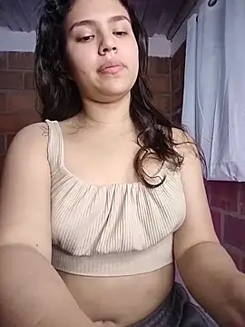 Snapshot of enid_greins chatting on 11-11-25, 12:27 enid greins online show from 11-11-25, 12:27