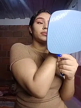 Snapshot of enid_greins chatting on 11-13-25, 12:48 enid greins online show from 11-13-25, 12:48