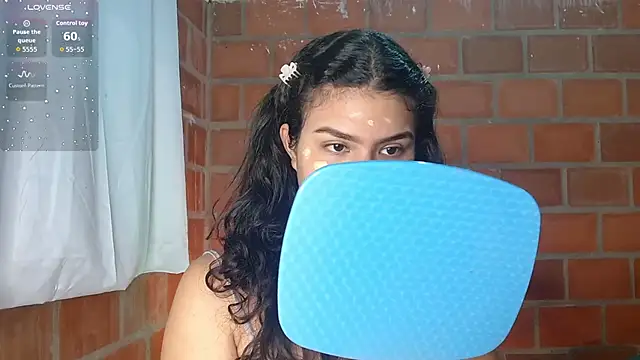 Snapshot of enid_greins chatting on 11-23-25, 01:33 enid greins online show from 11-23-25, 01:33