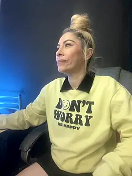 viktoria davis  online show from 11-27-25, 12:24