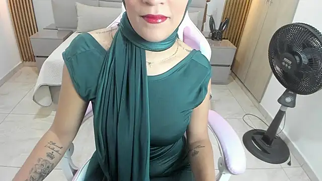 Zulema hamdi online show from 01-24-25, 12:10