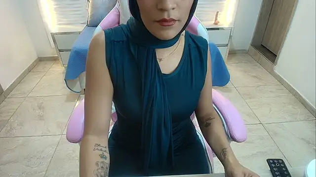 Zulema hamdi online show from 02-01-25, 10:44