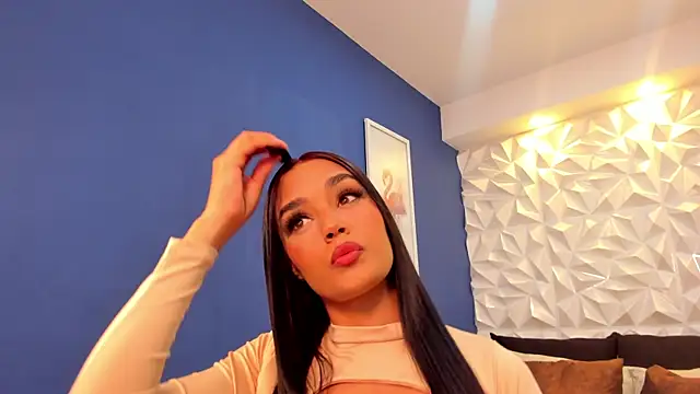 jhoanaduran  online show from 09-09-25, 05:01