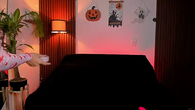 Georgina caruso online show from 10-17-25, 09:56