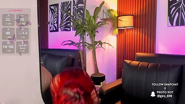 Georgina caruso online show from 12-22-25, 04:09