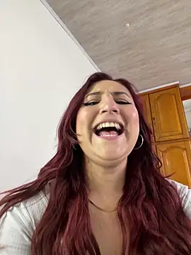 tania 23 online show from 03-18-25, 08:48