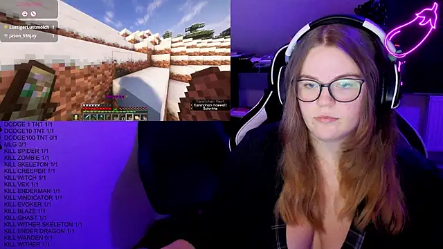 EveBaker04 online show from 10-18-25, 04:08