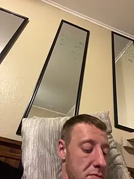 biggzee6 online show from 10-29-25, 05:31