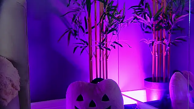 PatriciaSpice online show from 11-21-25, 04:55