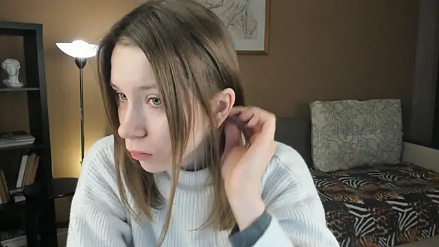 HildaFerrett online show from 01-25-25, 04:02