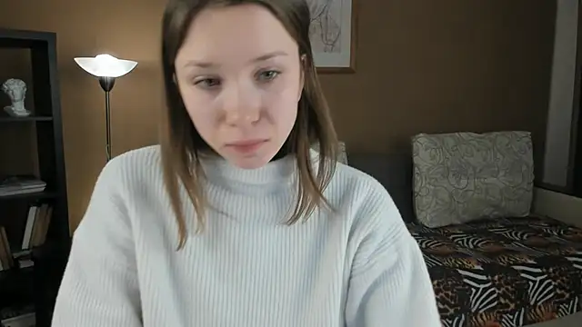 HildaFerrett online show from 01-25-25, 07:06
