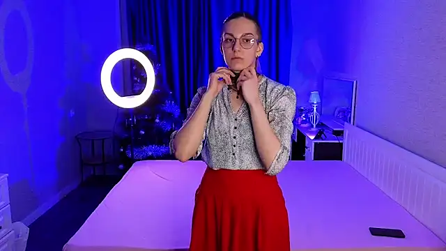 MaryKlein online show from 01-21-25, 07:39