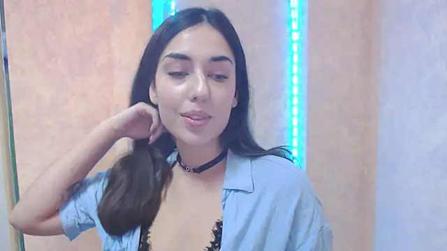 Lovelllyy online show from 01-23-25, 10:22