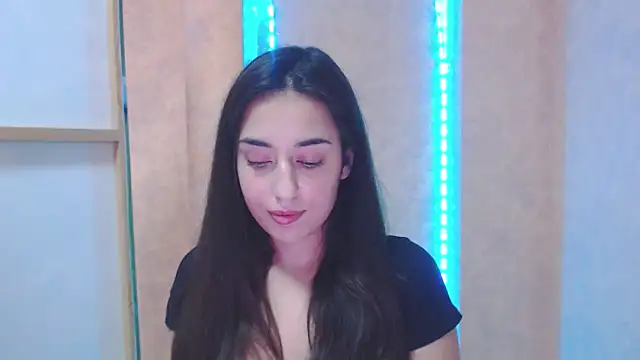 Lovelllyy online show from 02-04-25, 10:10